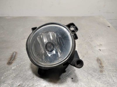 FARO ANTINIEBLA DERECHO VOLKSWAGEN PASSAT CC (357) Básico