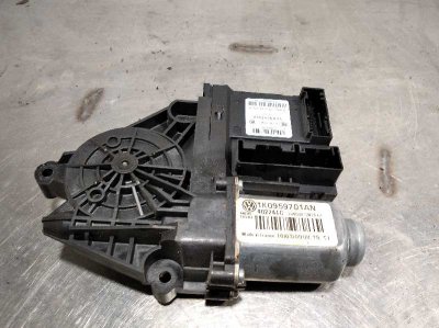 MOTOR ELEVALUNAS DELANTERO IZQUIERDO VOLKSWAGEN Golf VI 2.0 TDI 110 DPF Advance *