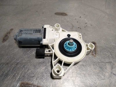 MOTOR ELEVALUNAS DELANTERO IZQUIERDO MERCEDES-BENZ CLA 180 *