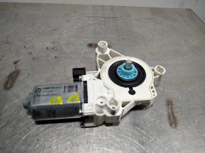 MOTOR ELEVALUNAS DELANTERO DERECHO MERCEDES-BENZ CLA 180 *