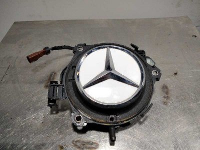 MANETA EXTERIOR PORTON MERCEDES-BENZ CLA 180 *