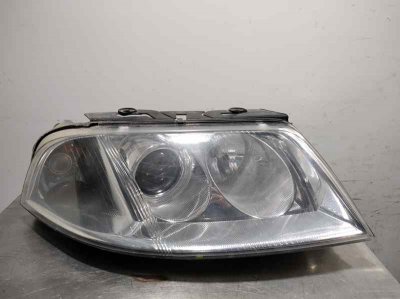 FARO DERECHO VOLKSWAGEN PASSAT BERLINA (3B3) Advance