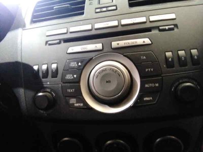 RADIO CD MAZDA 3 LIM. (BL) Luxury