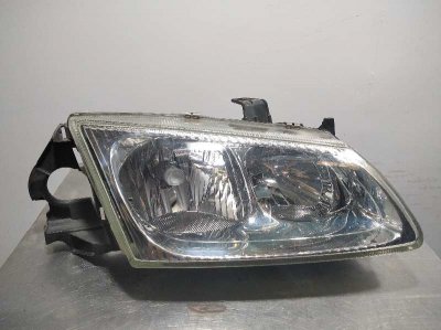 FARO DERECHO NISSAN ALMERA (N16/E) Ambience