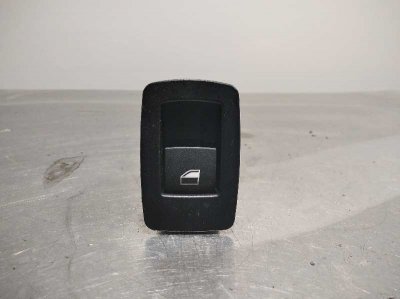 MANDO ELEVALUNAS TRASERO DERECHO BMW SERIE X1 (F48) sDrive18d