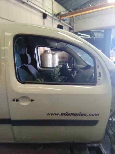 PUERTA DELANTERA DERECHA RENAULT KANGOO (F/KC0) Authentique