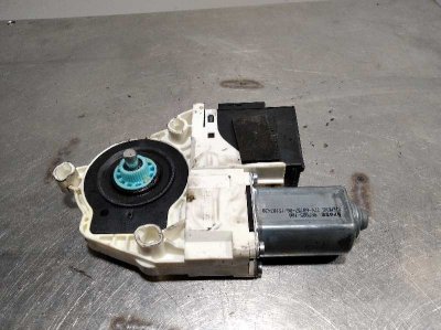 MOTOR ELEVALUNAS DELANTERO DERECHO SEAT CORDOBA BERLINA (6L2) Reference