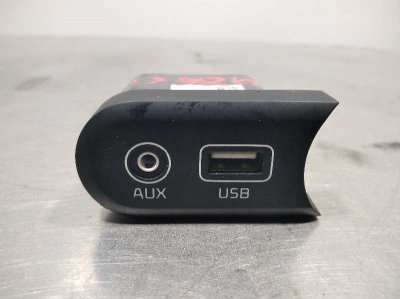 CONECTOR USB / AUX KIA CEE´D Drive