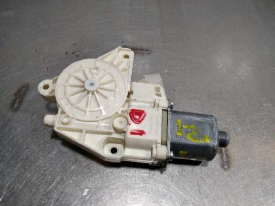 MOTOR ELEVALUNAS DELANTERO IZQUIERDO de C 250 CDI BlueEfficiency (204.003) 