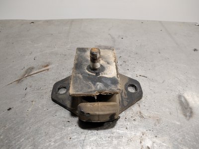 soporte-motor-derecho de TD VX (5-ptas.) (KZJ95) 
