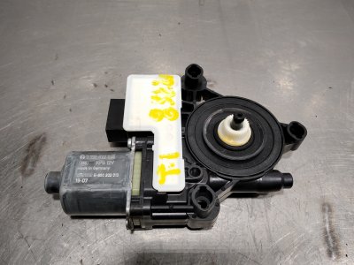 MOTOR ELEVALUNAS TRASERO IZQUIERDO de GTI Performance BMT/Start-Stopp 