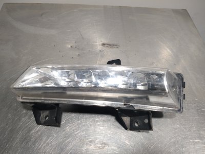 FARO LUZ DIURNA IZQUIERDO RENAULT MEGANE III BERLINA 5 P Business