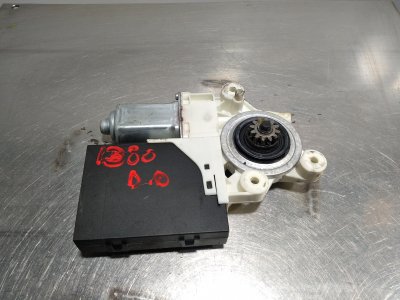 MOTOR ELEVALUNAS DELANTERO DERECHO