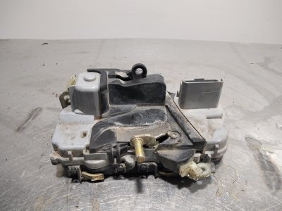 CERRADURA PUERTA DELANTERA IZQUIERDA