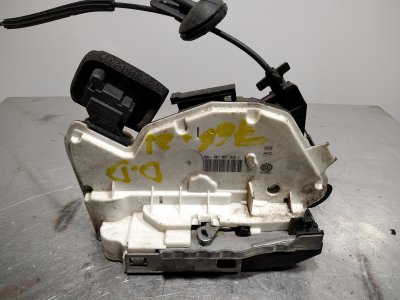 CERRADURA PUERTA DELANTERA DERECHA SEAT LEON (5F1) Reference