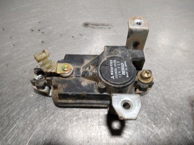 motor-cierre-centralizado-trasero-izquierdo de 2.8 Turbodiesel 