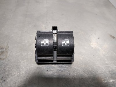 MANDO ELEVALUNAS DELANTERO IZQUIERDO  IVECO DAILY COMBI Caja cerrada techo alto 29L... batalla 3000L