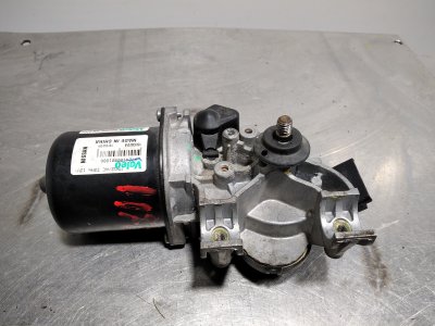 MOTOR LIMPIA DELANTERO de Nismo RS 4x2 