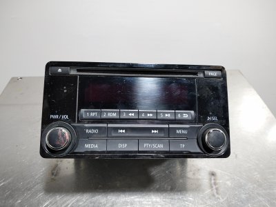 SISTEMA AUDIO / RADIO CD MITSUBISHI L 200 Basis Club Cab 4WD