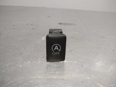 boton-start-stop-off de Basis Club Cab 4WD 