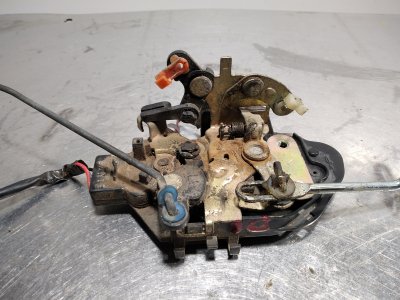 CERRADURA PUERTA DELANTERA IZQUIERDA  KIA SHUMA 1.5 LS 4 Berlina