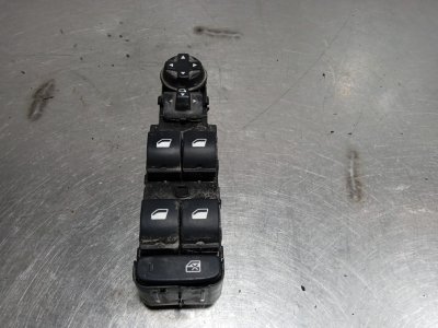 MANDO ELEVALUNAS DELANTERO IZQUIERDO  de Shine 