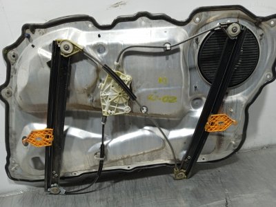 ELEVALUNAS DELANTERO IZQUIERDO AUDI A8 (4E2) 4.0 TDI Quattro