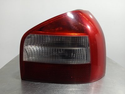 PILOTO TRASERO DERECHO AUDI A3 (8L) 1.6 Ambiente