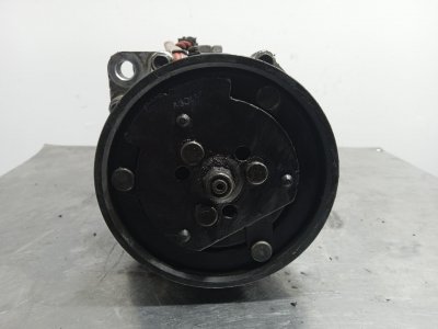 COMPRESOR AIRE ACONDICIONADO VOLKSWAGEN GOLF III BERLINA (1H1) CL