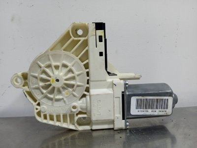motor-elevalunas-delantero-izquierdo de 3.0 TD V6 CAT 
