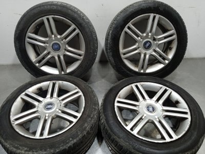 JUEGO LLANTAS FIAT STILO (192) 1.9 120 Feel Multijet
