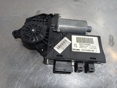 MOTOR ELEVALUNAS DELANTERO DERECHO PEUGEOT 307 BREAK / SW (S1) SW PACK