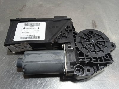 MOTOR ELEVALUNAS TRASERO DERECHO
