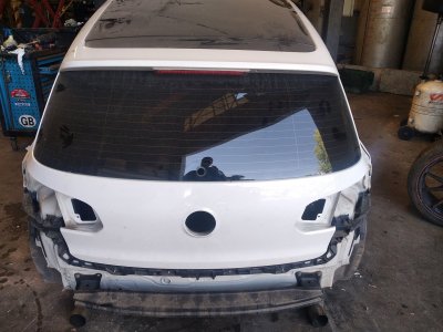 PORTON TRASERO VOLKSWAGEN GOLF VI (5K1) GTI