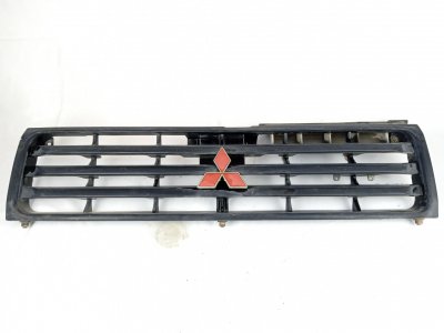REJILLA DELANTERA MITSUBISHI MONTERO (V20/V40) 2500 TD GL (2-ptas.)