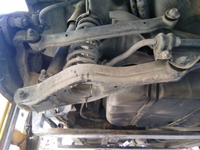 BRAZO SUSPENSION INFERIOR TRASERO IZQUIERDO HYUNDAI I30 Classic