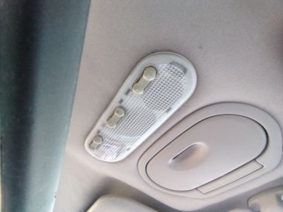 LUZ INTERIOR RENAULT SCENIC II Authentique