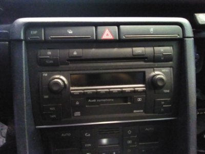 SISTEMA AUDIO / RADIO CD AUDI A4 BERLINA (8E) 2.4 V6 30V CAT (BDV)