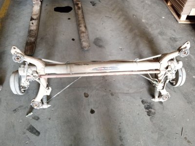 PUENTE TRASERO PEUGEOT 206 BERLINA XR