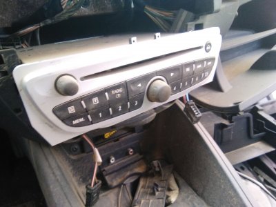 SISTEMA AUDIO / RADIO CD RENAULT MEGANE III COUPE Dynamique