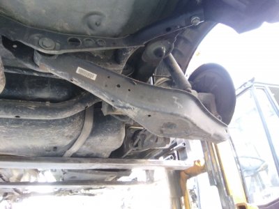 BRAZO SUSPENSION INFERIOR TRASERO DERECHO VOLKSWAGEN GOLF VI (5K1) Advance