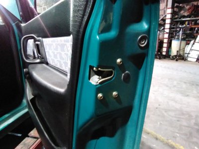 CERRADURA PUERTA DELANTERA DERECHA SEAT CORDOBA BERLINA (6K2) 1.4
