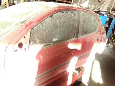 PUERTA DELANTERA IZQUIERDA PEUGEOT 206 BERLINA 1.9 Diesel