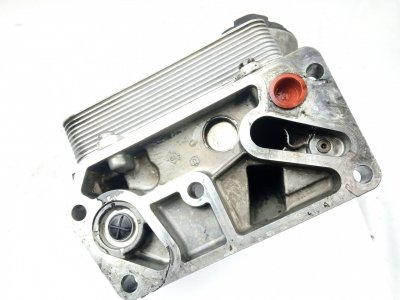 ENFRIADOR ACEITE MOTOR VOLKSWAGEN TOUAREG (7LA) TDI R5