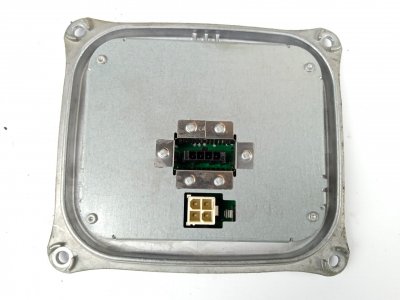 centralita-faros-xenon de 3.0 Turbodiesel CAT 