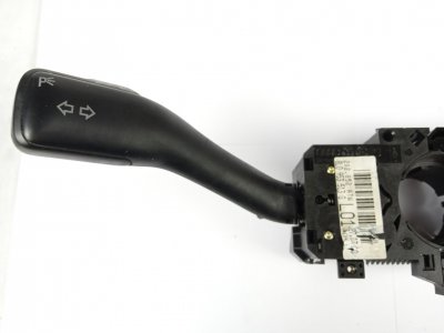 MANDO MULTIFUNCION de 2.5 TDI 