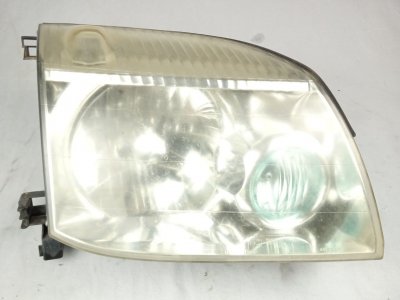 FARO DERECHO NISSAN X-TRAIL (T30) Titanium