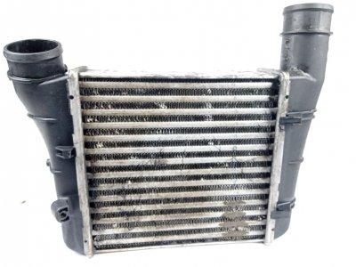 RADIADOR INTERCOOLER AUDI A6 Berlina (4B2) 1.9 TDI