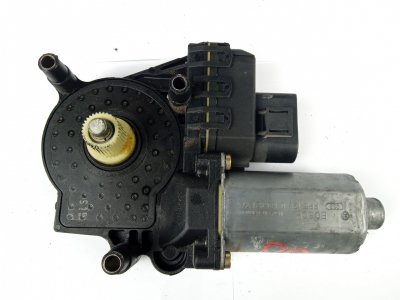 MOTOR ELEVALUNAS DELANTERO DERECHO AUDI A6 Berlina (4B2) 1.9 TDI