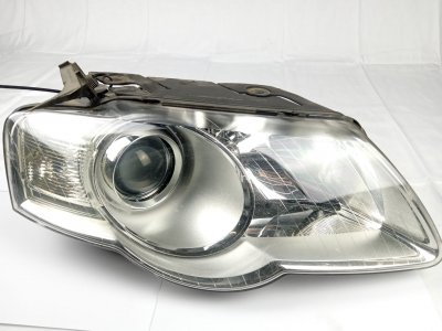 FARO DERECHO VOLKSWAGEN PASSAT BERLINA (3C2) Advance